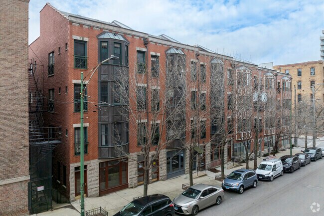 Photo - River West Condos