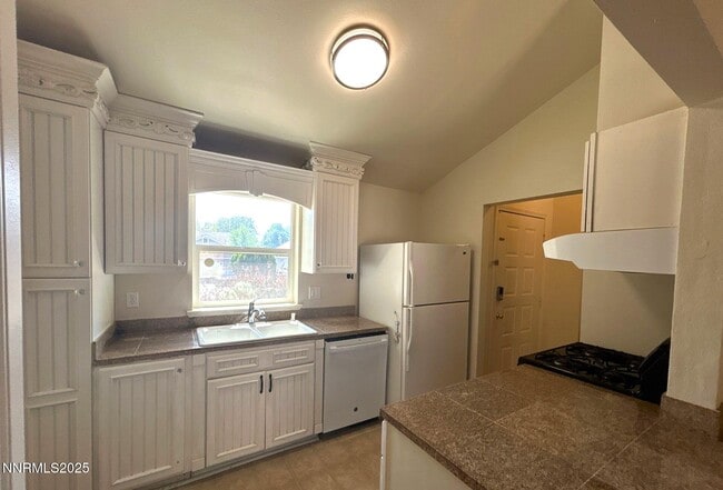 Building Photo - 6745 Evening Star Dr Rental