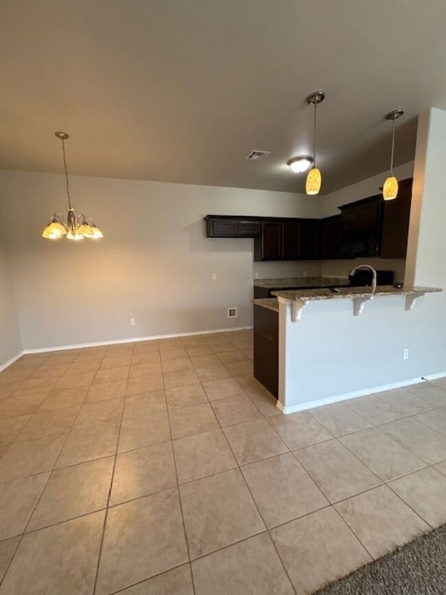 Photo - 3br 2ba duplex with 2 car garage!