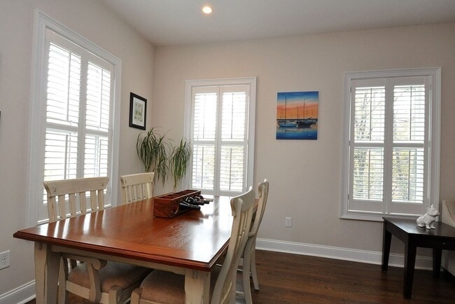 Photo - 80 Rutland St Unidad 2