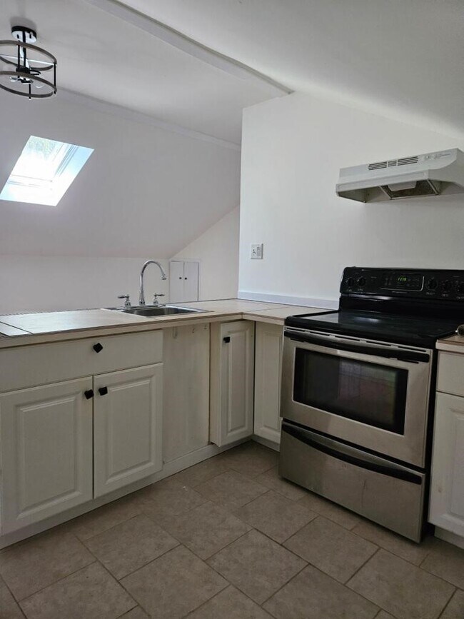 453 Bridgetown Pike Apartments Feasterville Trevose, PA