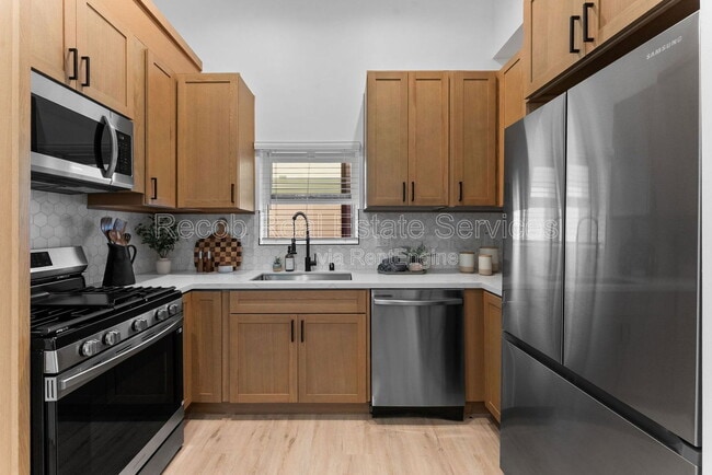 Photo - 6730 Mohawk St Unit 6