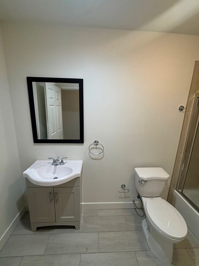 Photo - 438 W 71st St Townhome