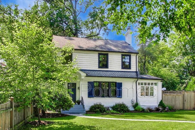 Photo - 5332 Nevada Ave NW