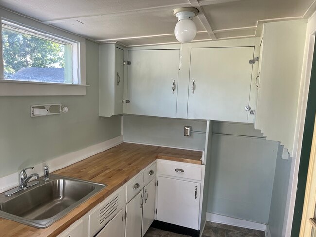 Photo - 293 Central Ave Unit 3