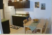 Kitchen - Lyn Gardens Apartments