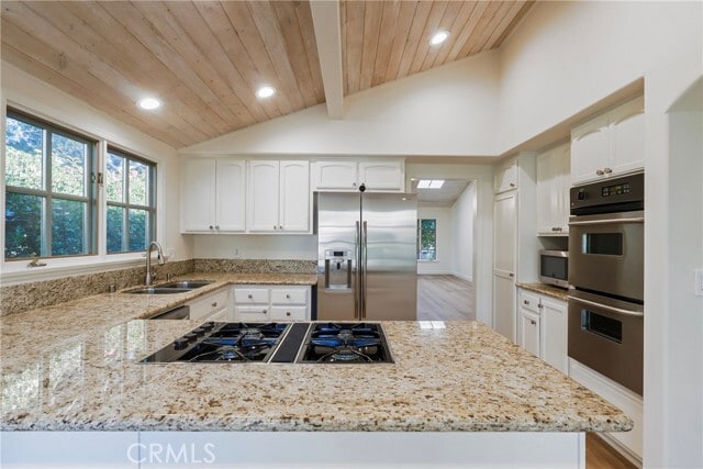 Photo - 1 Malaga Pl W