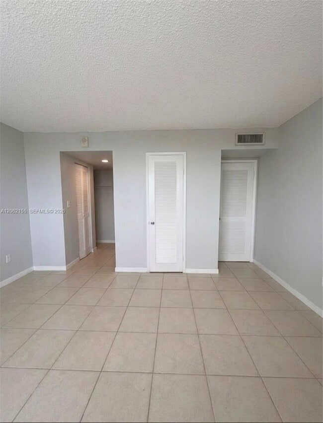 Photo - 2841 NE 163rd St Unit 606