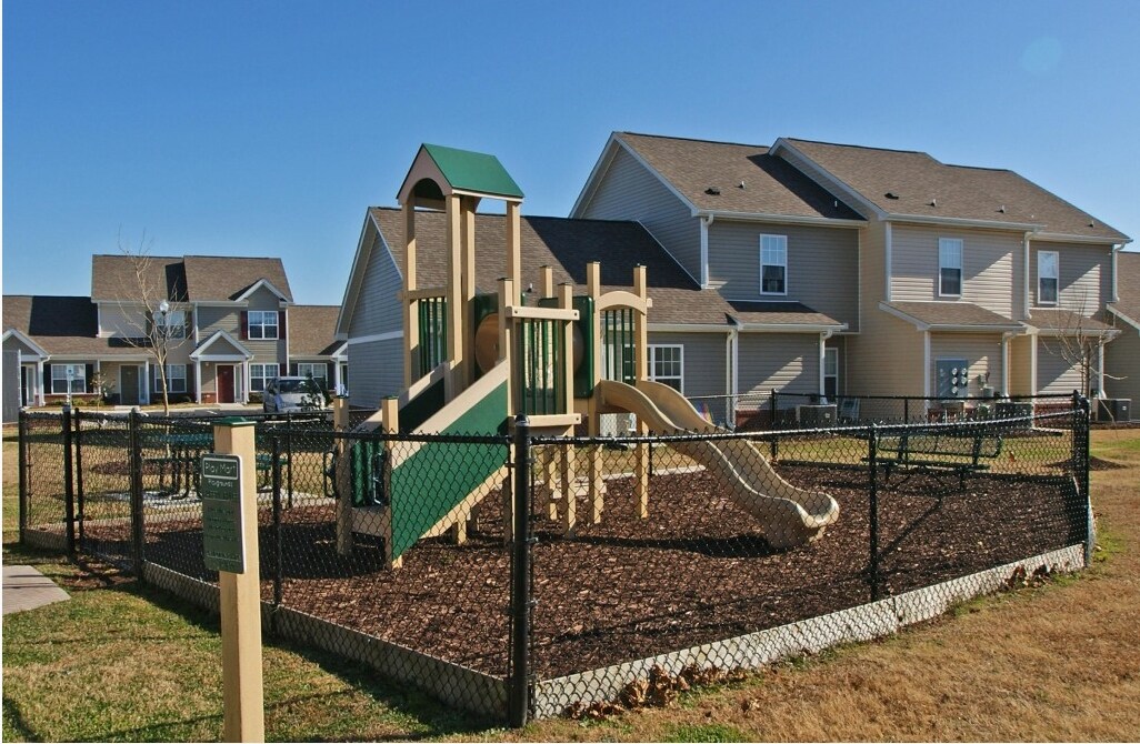 Photo - Beaufort Manor Apartments