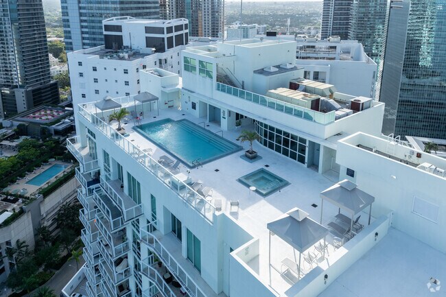218 SE 14th St - Emerald at Brickell