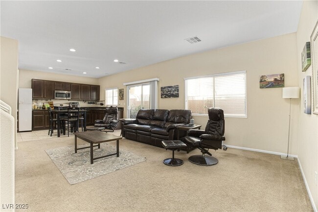 Photo - 10742 Leatherstocking Ave