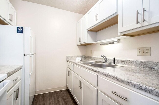 Irish Hills Apartments