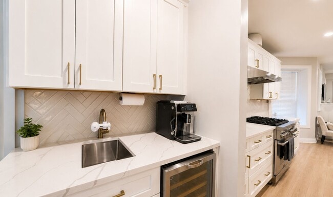 Photo - 1225 W Addison St Unidad 1