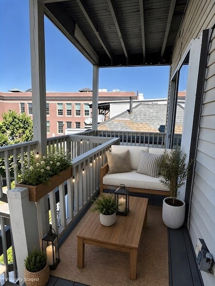 Photo - 232 Bennington St Unit 3