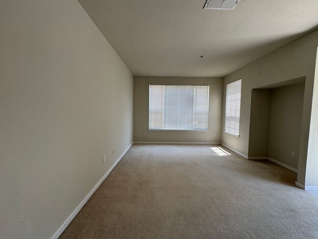 Photo - 9157 Lee Vista Blvd