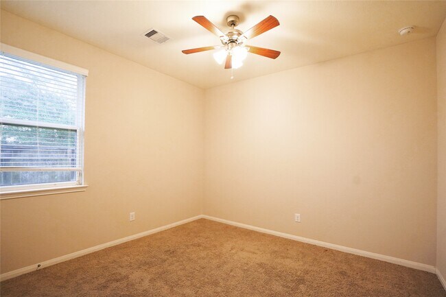 Photo - 3303 Windsor Ranch Ln
