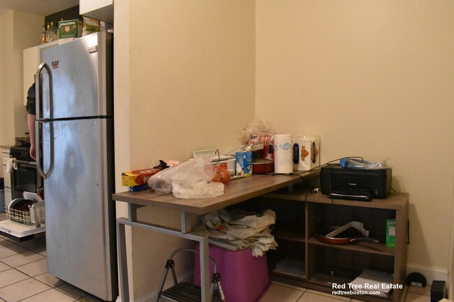 Photo - 114 Everett St Unit 3