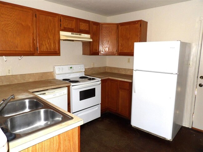 Photo - 2416 SW G Ave Unit 101