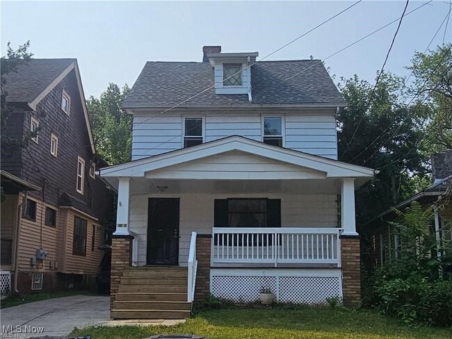 Building Photo - 8906 Tioga Ave Rental
