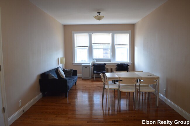 2009 Commonwealth Ave Unit 32