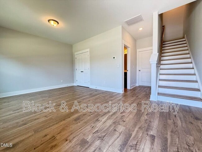 776 Ballyneal Aly