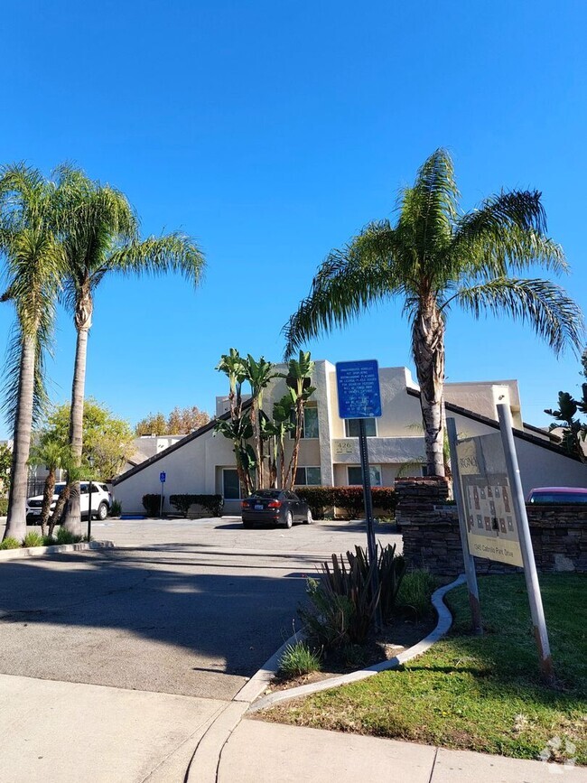 Building Photo - AVAILABLE NOW! Ontario Apt. in a gated com...