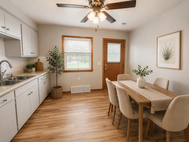 Photo - DG - 4520-4522 N 84th Street Unit 2