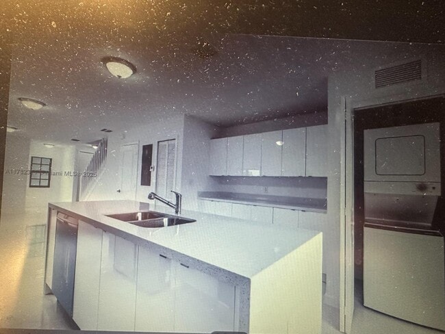 Photo - 1233 NW 9th Ave