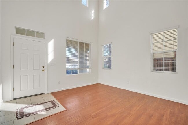 Photo - 3497 Loggerhead Way