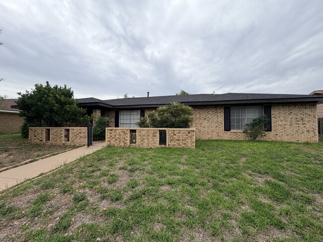 Building Photo - 3225 Southland Blvd