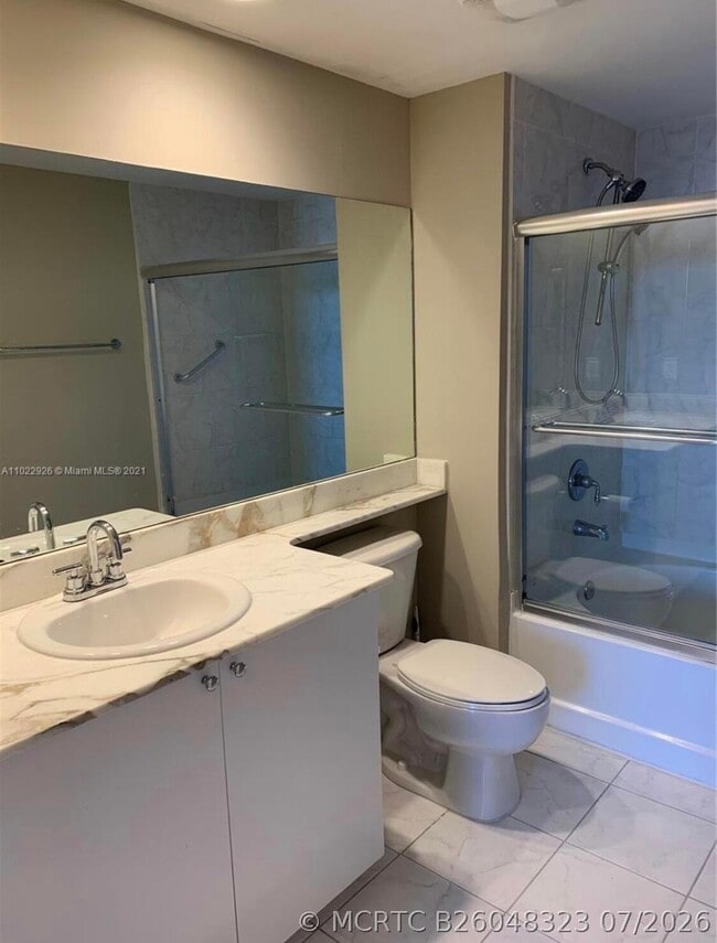 Photo - 18800 NE 29th Ave Unit 815
