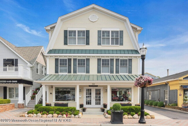 Photo - 308 Morris Ave Unit A