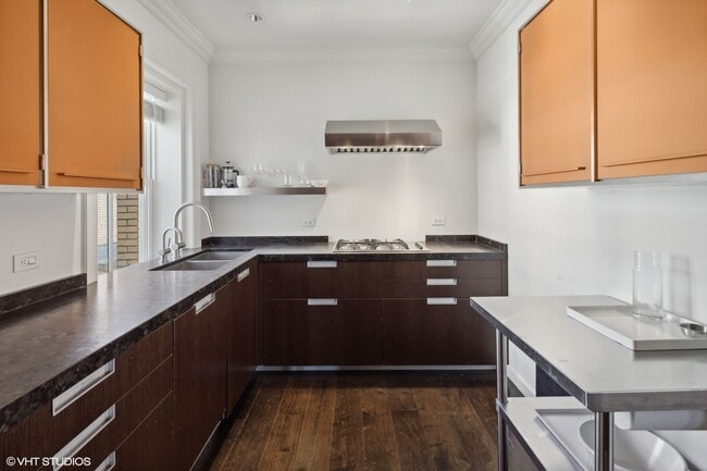 Photo - 3400 N Lake Shore Dr Unidad 9C