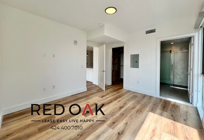 Photo - ~4 Weeks FREE + $1,000 OFF~ Outstanding Tw... Unidad PH4