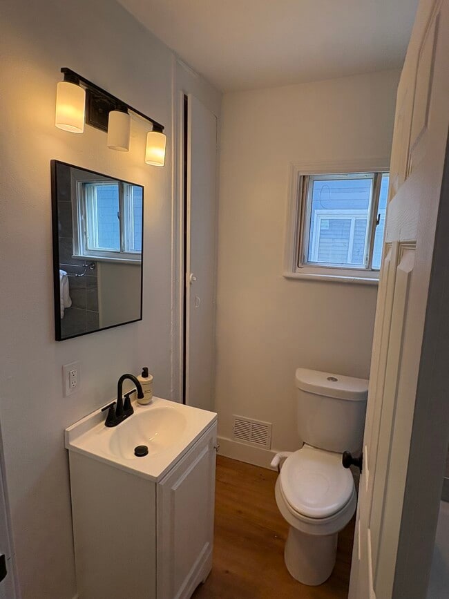 Photo - 308 S Marshall St