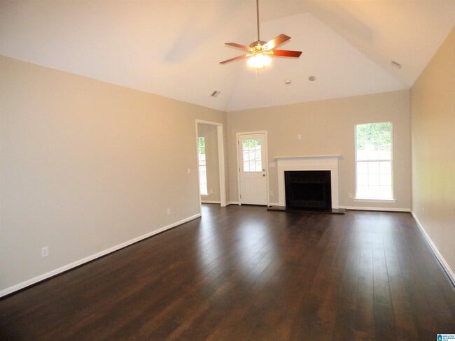 Photo - 951 Savannah Ln