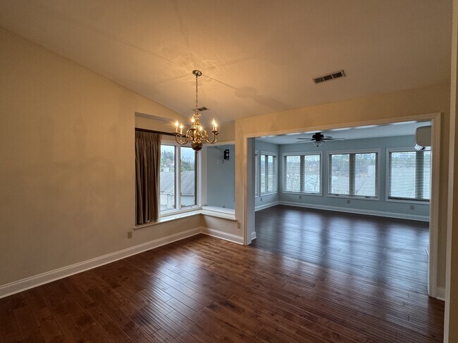 Photo - 128 Bokoshe Cir