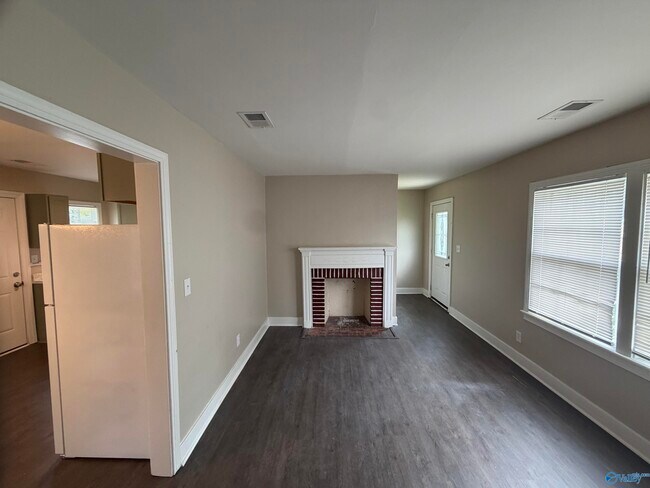 Photo - 1620 8th St SW