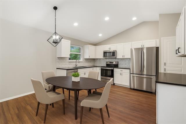 Photo - 1300 Timbercrest Dr