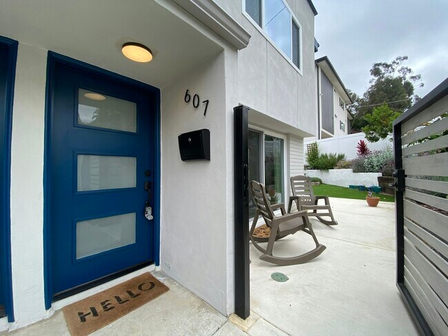Photo - 605 Bush St