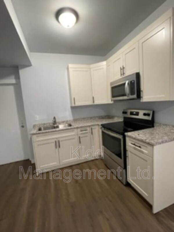 Photo - 6285-B-6285 Monterey Rd W