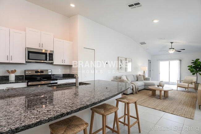 Photo - 32433 Windmill Frg