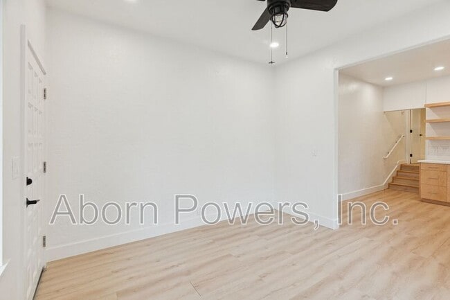 Photo - 1032 Spring St