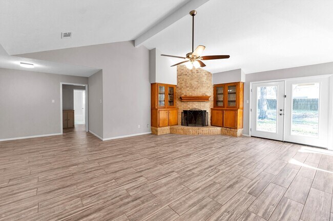 Photo - 3353 Knob Oaks Dr