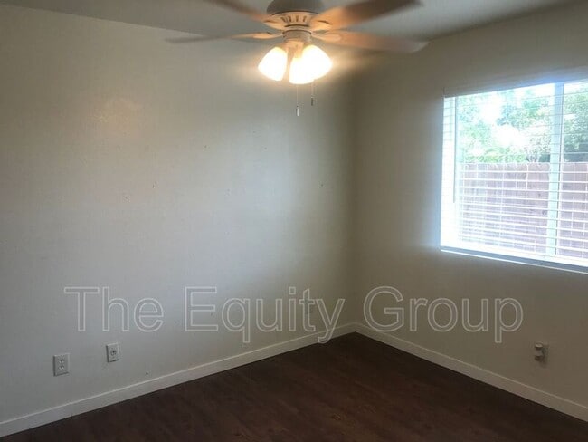 Photo - 113 W Sonora Ave