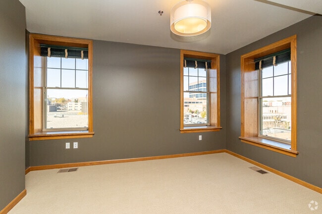 2BR, 2BA - 1,612SF - Secondary Bedroom