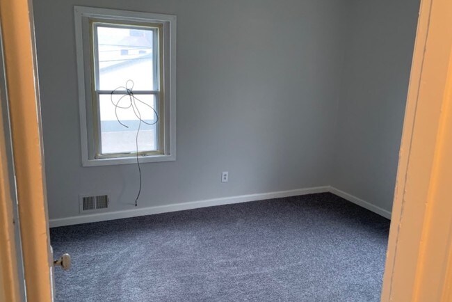 Photo - 602 Division St