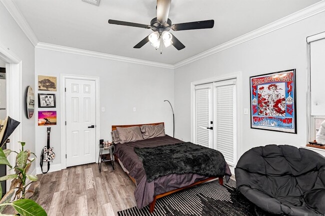 Photo - 10600 Lakes Blvd