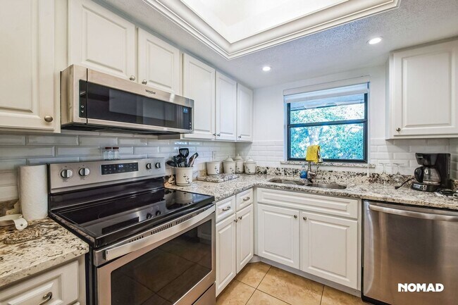 Photo - Charming 2BR Condo in Venice