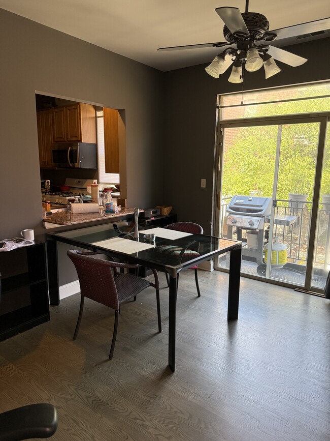 Photo - 757 W Eastman St Unit 757